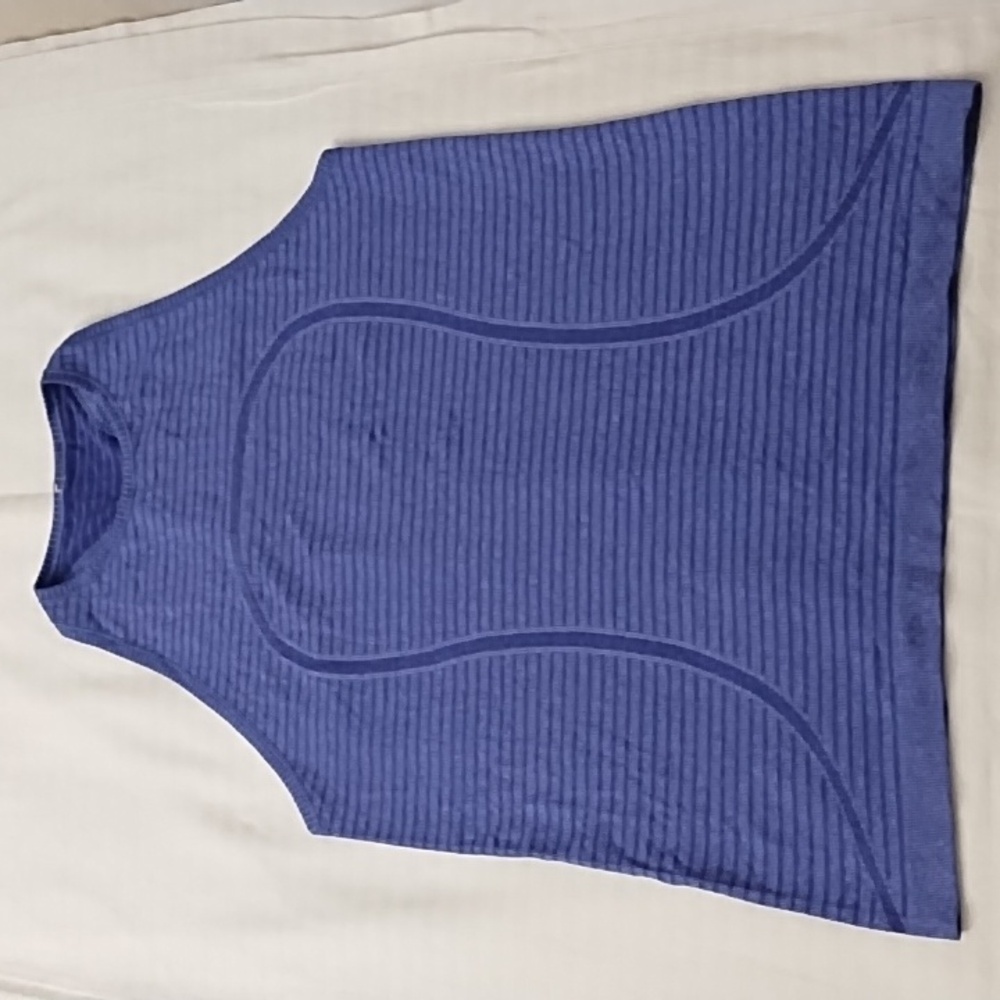 Lululemon Swiftly Tech Tank - Picture 8 of 8